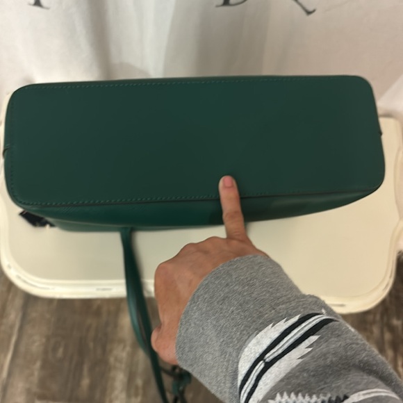 Kate Spade purse - Picture 4 of 6